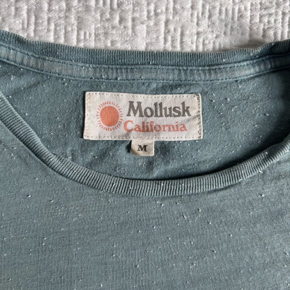 Mollusk t-shirt (medium) - Picture 2 of 2